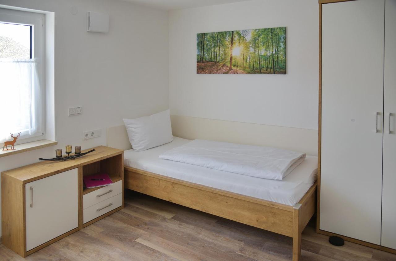 Boardinghouse Jungwirth-Wohnzeit Ξενοδοχείο Demling Εξωτερικό φωτογραφία